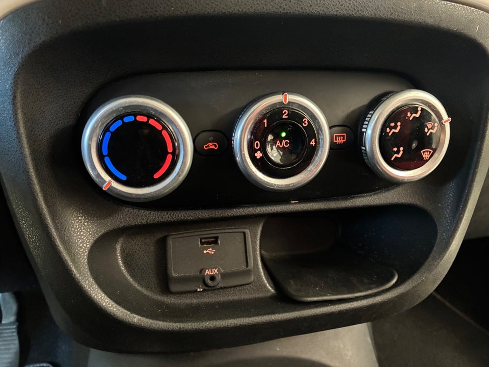 Fiat 500L 1,4 16V 95 Popstar 5d