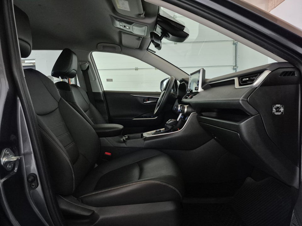 Toyota RAV4 2,5 Hybrid H3 Comfort MDS 5d