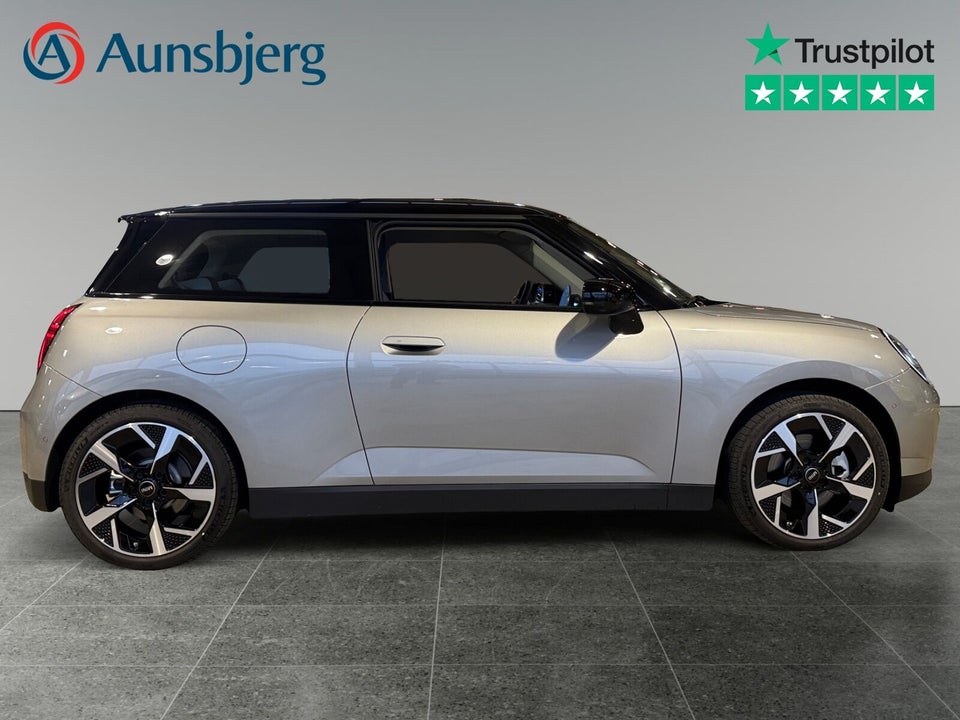 MINI Cooper E Classic Trim S 3d