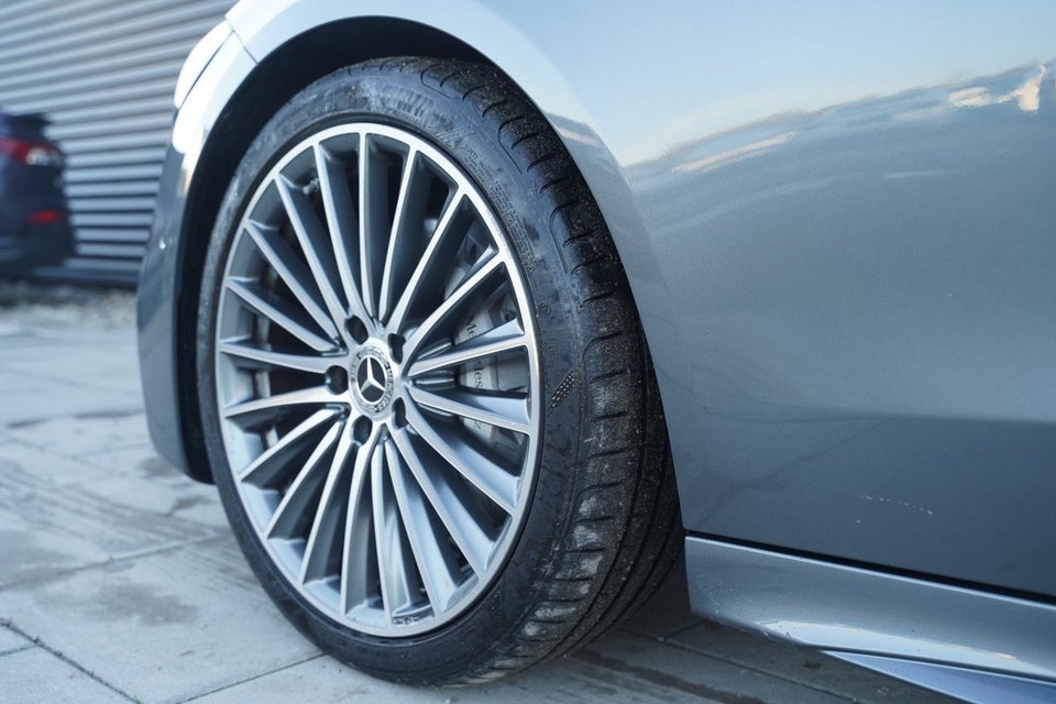 Mercedes C300 d 2,0 AMG Premium stc. aut. 5d