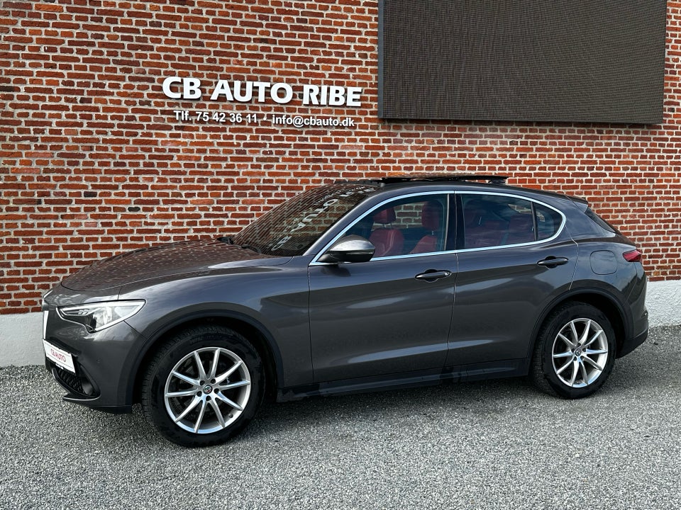 Alfa Romeo Stelvio 2,2 JTD 210 Super aut. Q4 5d