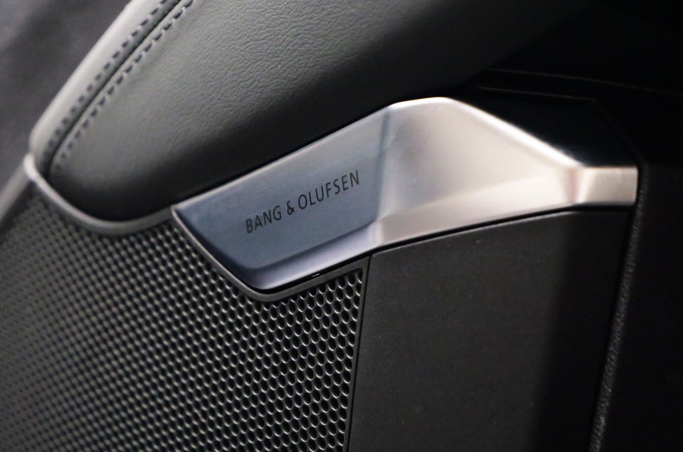 Audi e-tron GT quattro 4d