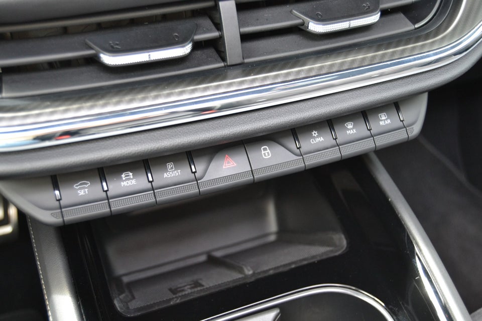 Skoda Enyaq 80x iV Sportline 5d