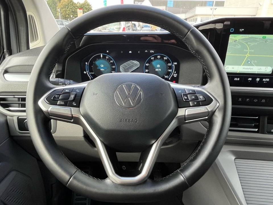 VW e-Caravelle 64 Life LWB