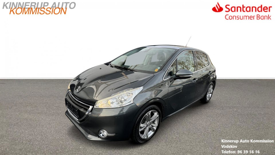 Peugeot 208 1,2 VTi Allure Sky 5d