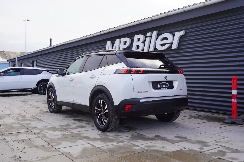 Peugeot e-2008 50 GT 5d