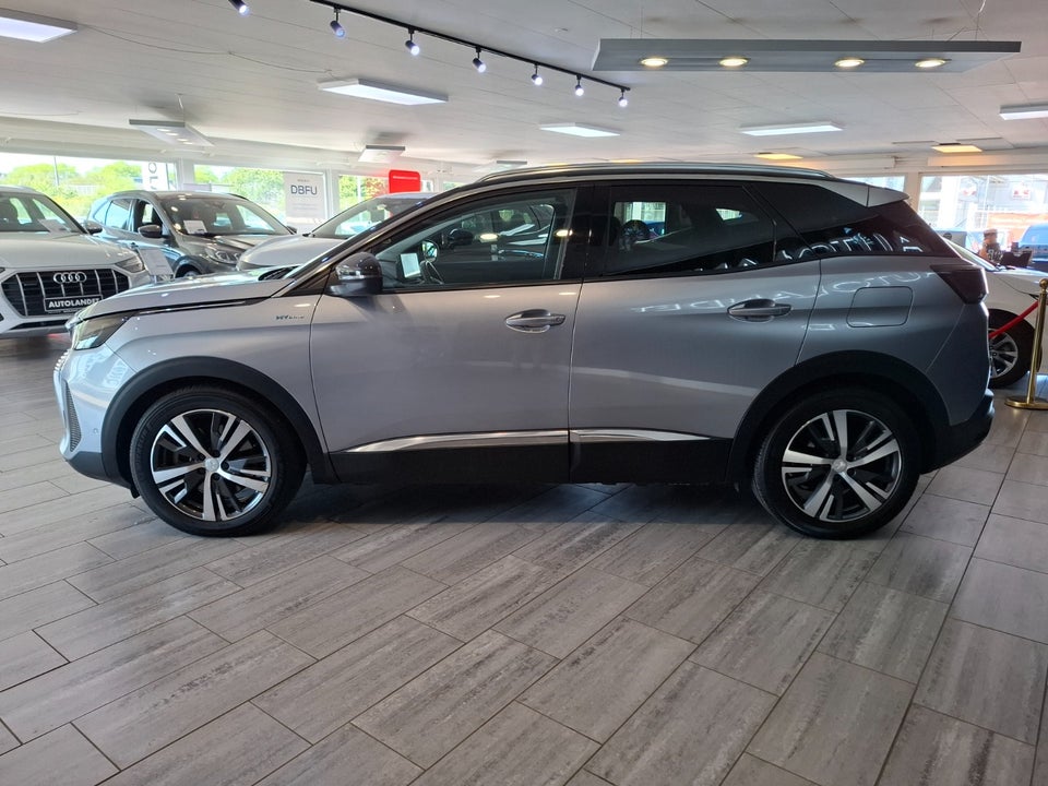 Peugeot 3008 1,6 Hybrid First Selection EAT8 5d