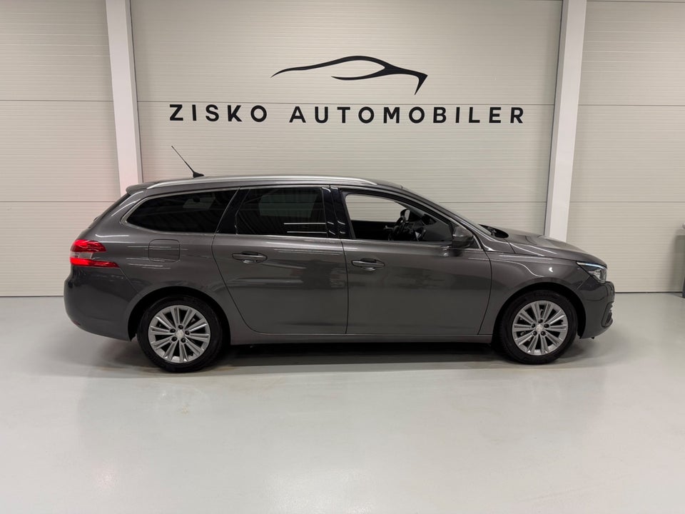 Peugeot 308 1,6 BlueHDi 120 Allure Sky SW 5d