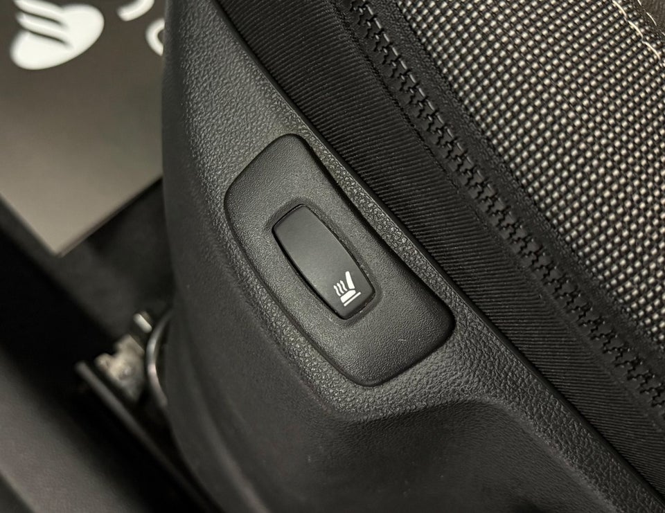 Renault Captur 0,9 TCe 90 Intens 5d