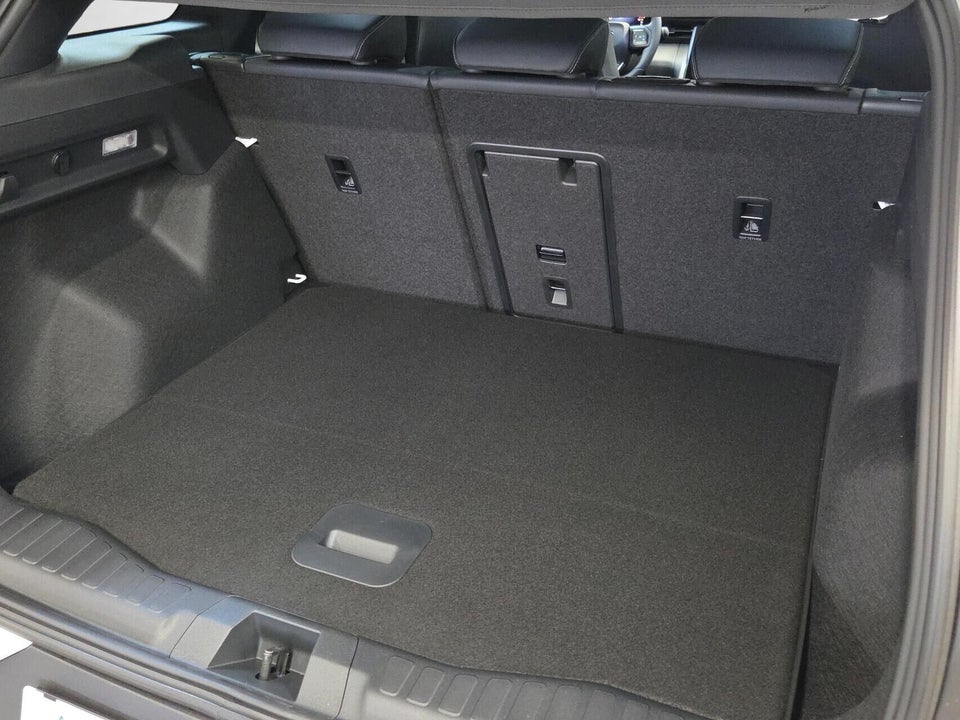 Ford Explorer 77 Premium Extended Range 5d