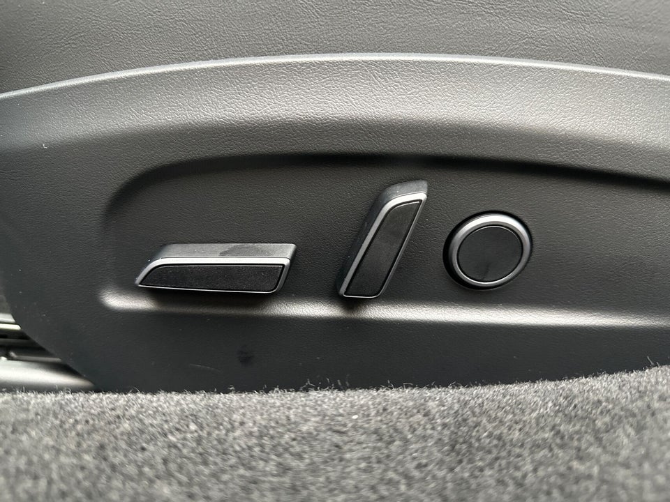 Tesla Model 3 RWD 4d