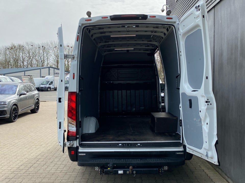 Iveco Daily 3,0 35S21 12m³ Van AG8