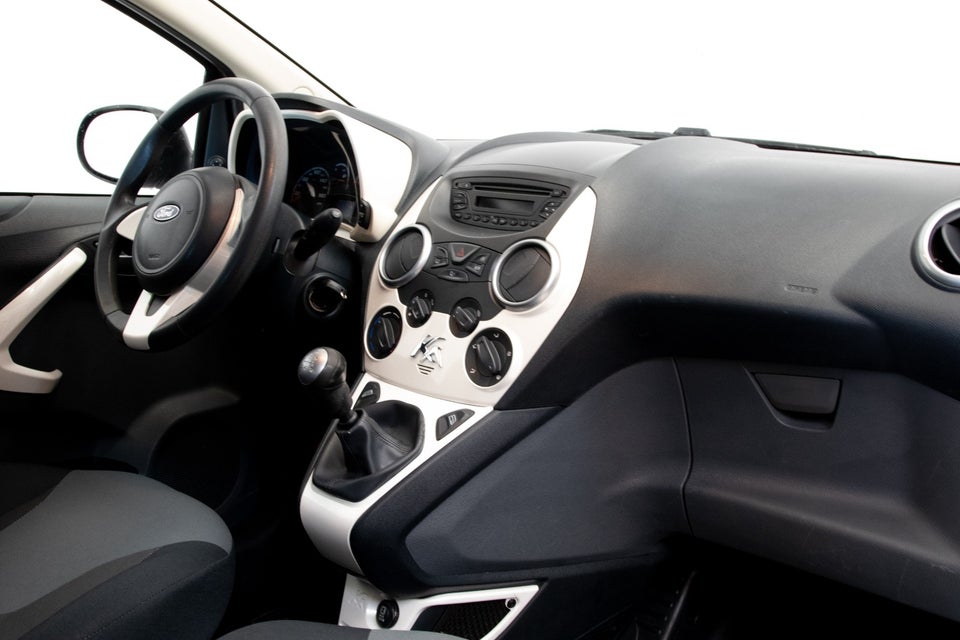 Ford Ka 1,2 Titanium 3d