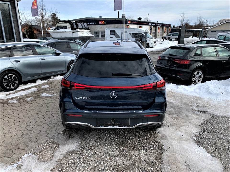 Mercedes EQA250 AMG Line 5d