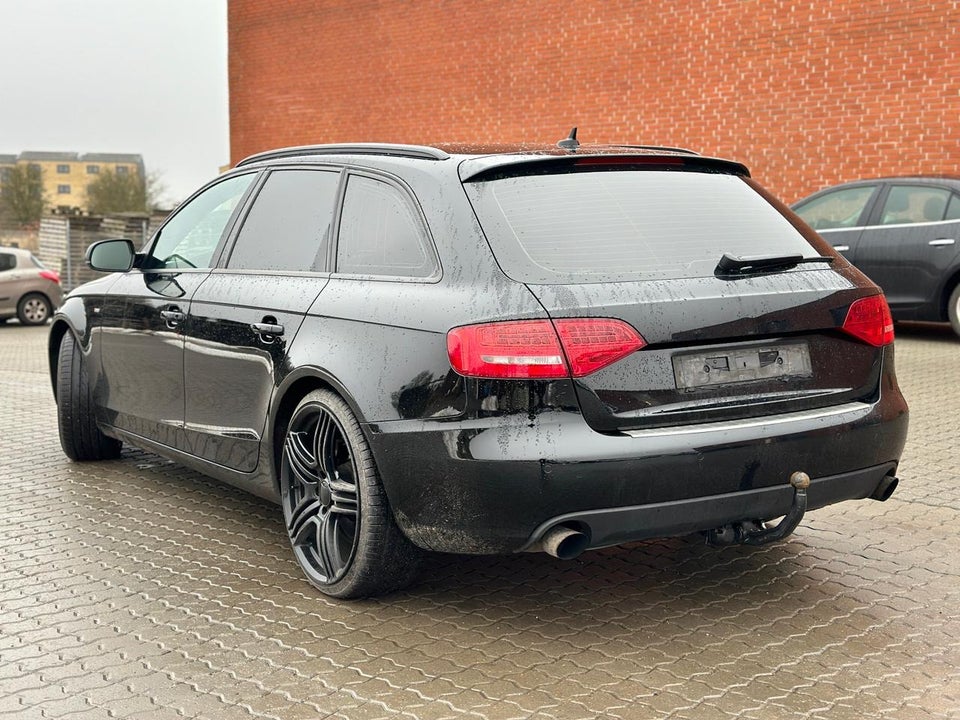 Audi A4 2,0 TFSi 211 Avant quattro S-tr. 5d