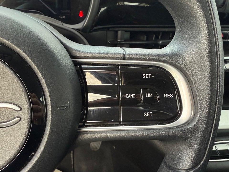 Fiat 500e 24 Action 3d