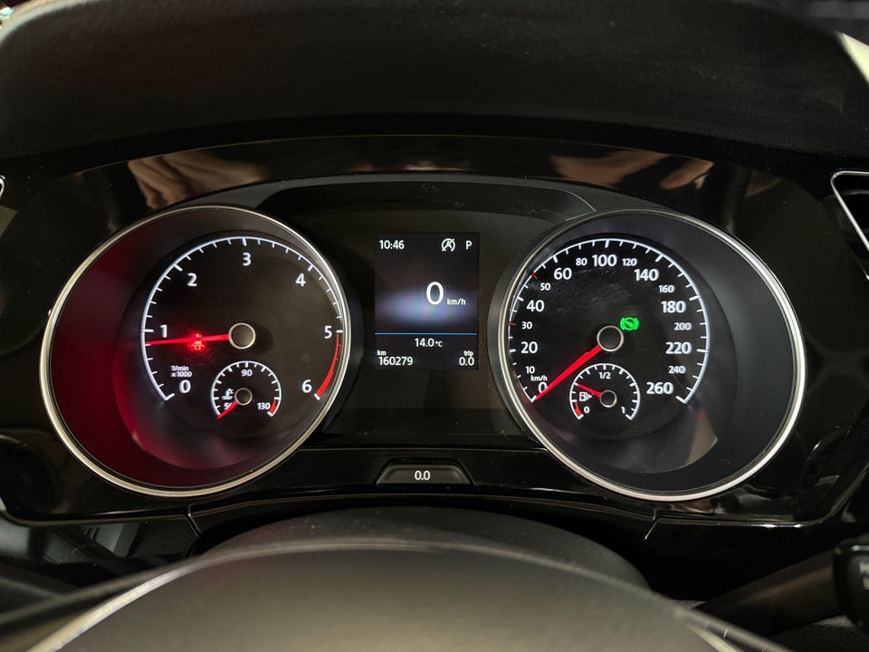 VW Touran 2,0 TDi 150 Highline DSG Van 5d