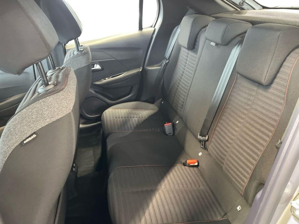 Peugeot e-208 50 Active Pack 5d