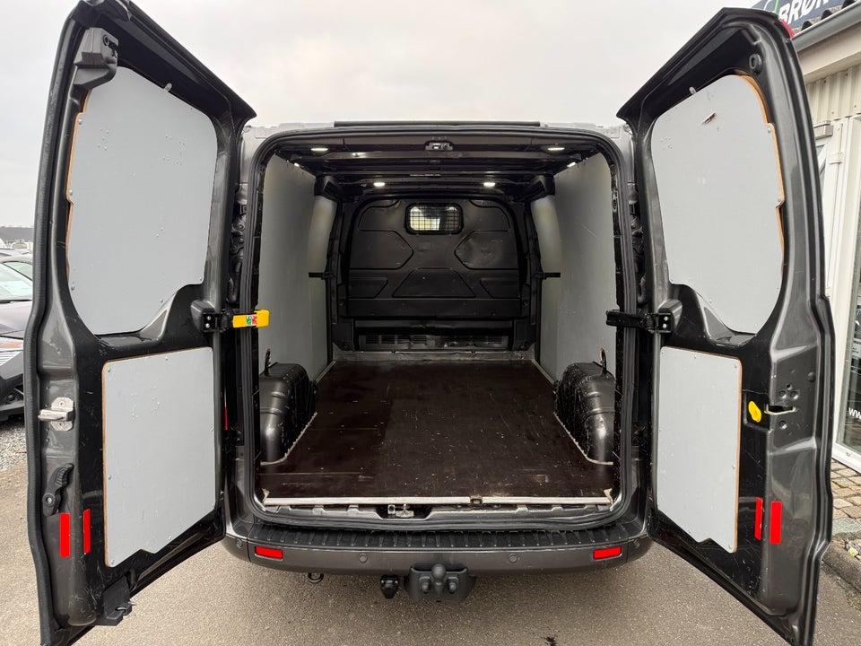 Ford Transit Custom 320L 2,0 TDCi 185 Sport aut.