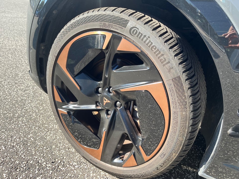 Cupra Tavascan 77 Adrenaline 5d
