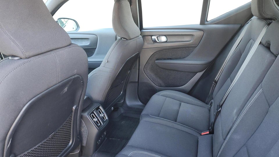 Volvo XC40 ReCharge Extended Range Plus 5d