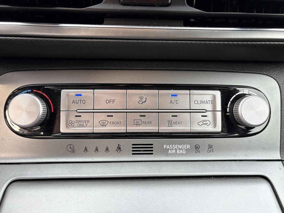 Hyundai Kona 39 EV Essential 5d
