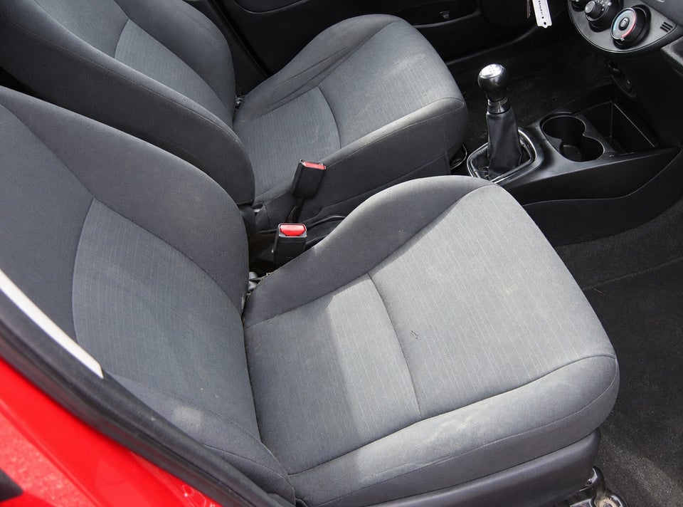 Toyota Yaris 1,0 VVT-i T1 Style 5d