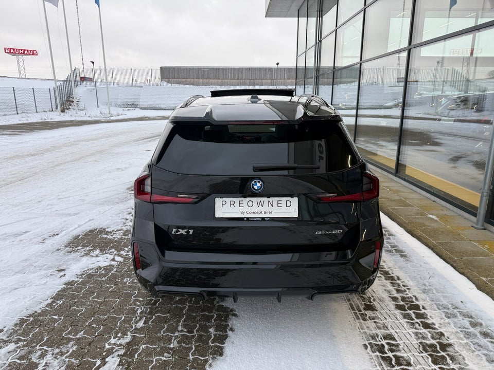 BMW iX1 eDrive20 Superchraged 5d