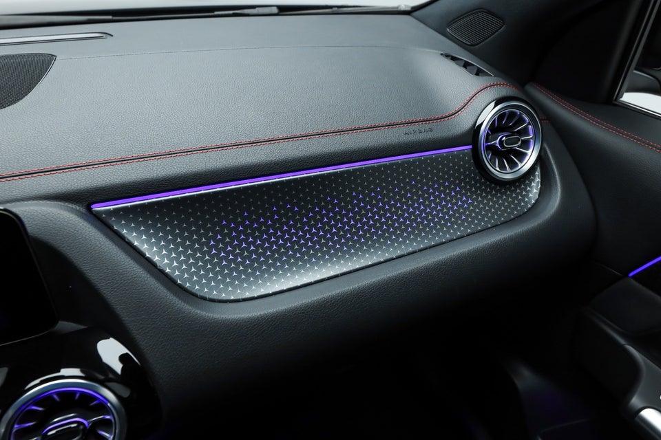 Mercedes EQA250+ AMG Advance 5d