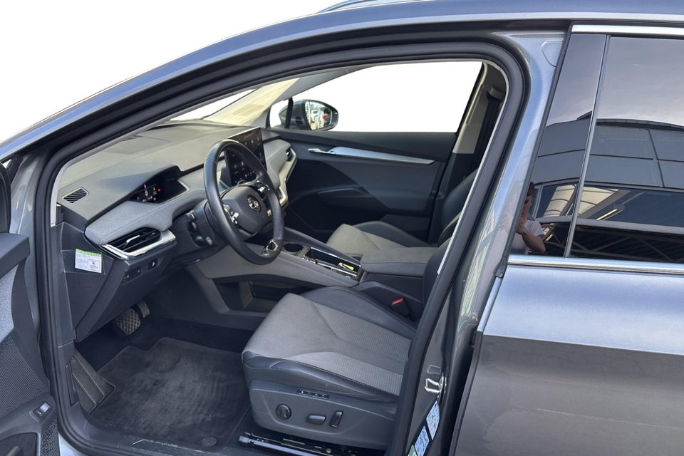 Skoda Enyaq 80 iV Plus 5d