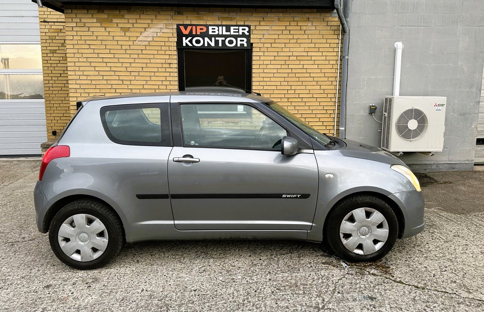 Suzuki Swift 1,3 GL-A aut. 3d