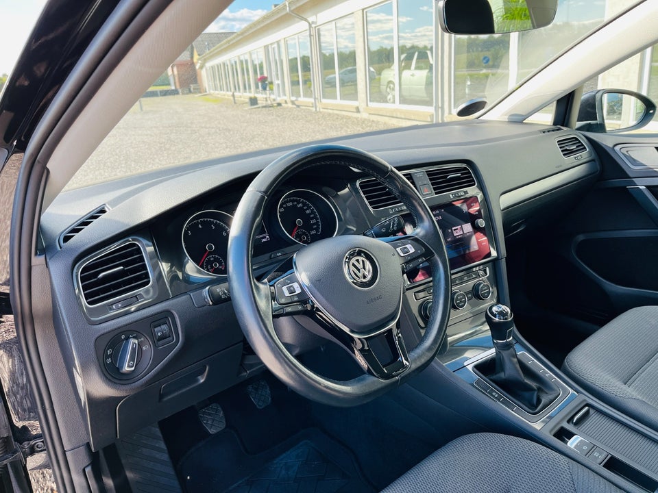 VW Golf VII 1,4 TSi 125 Comfortline BMT 5d