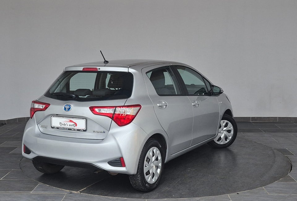 Toyota Yaris 1,5 Hybrid H2 e-CVT 5d