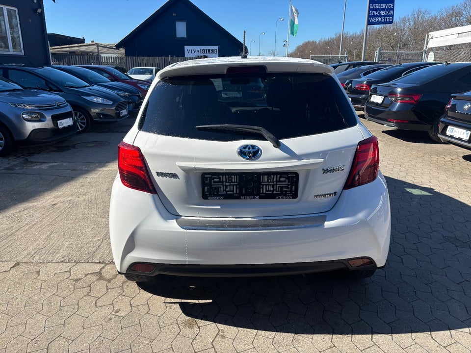 Toyota Yaris 1,5 Hybrid H2 Limited e-CVT 5d