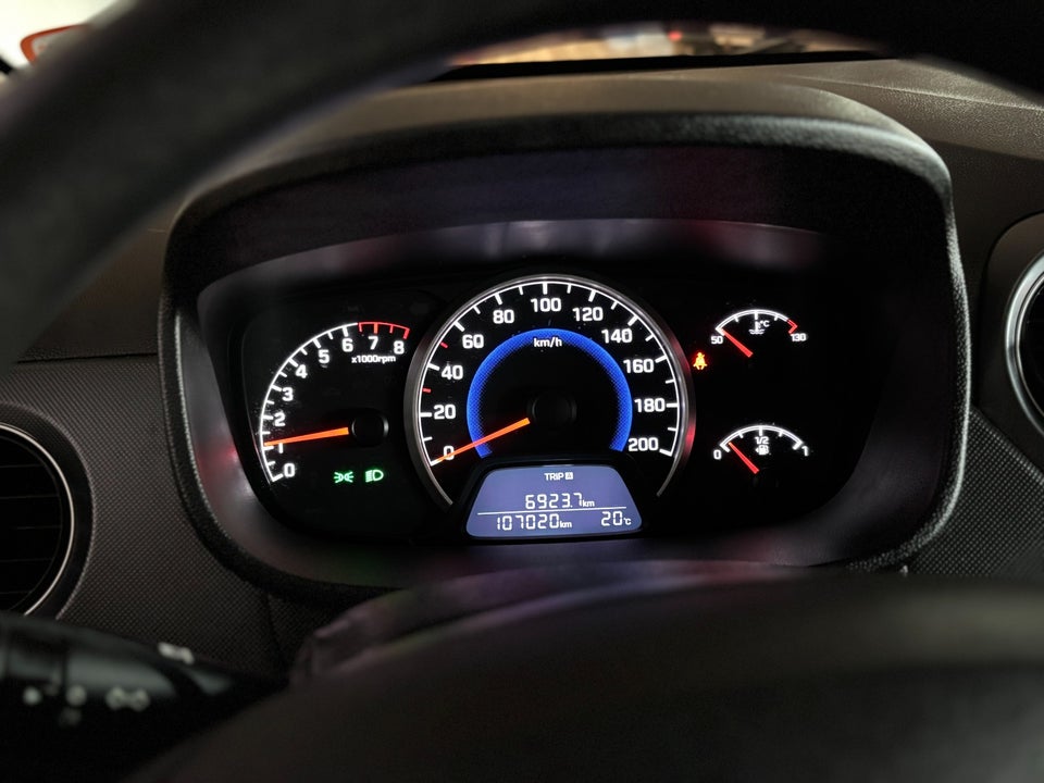 Hyundai i10 1,0 Trend 5d