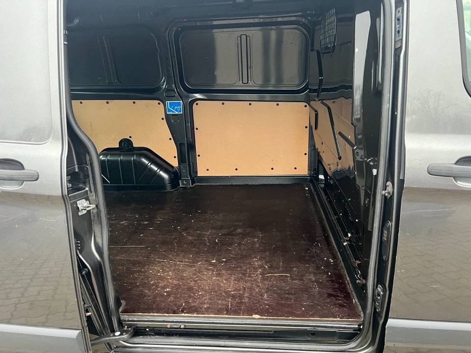 Ford Transit Custom 270S 2,2 TDCi 125 Trend Van 5d