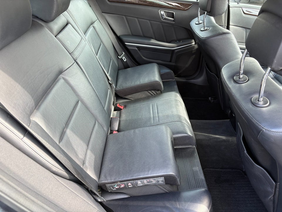 Mercedes E220 2,2 CDi stc. aut. BE 7prs 5d