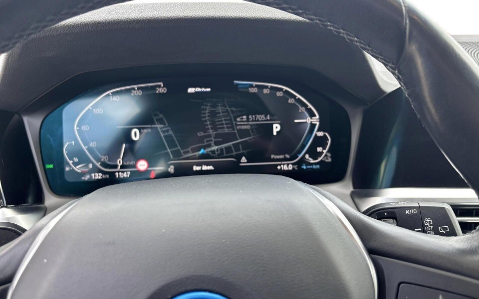 BMW 330e 2,0 Touring Sport Line aut. 5d