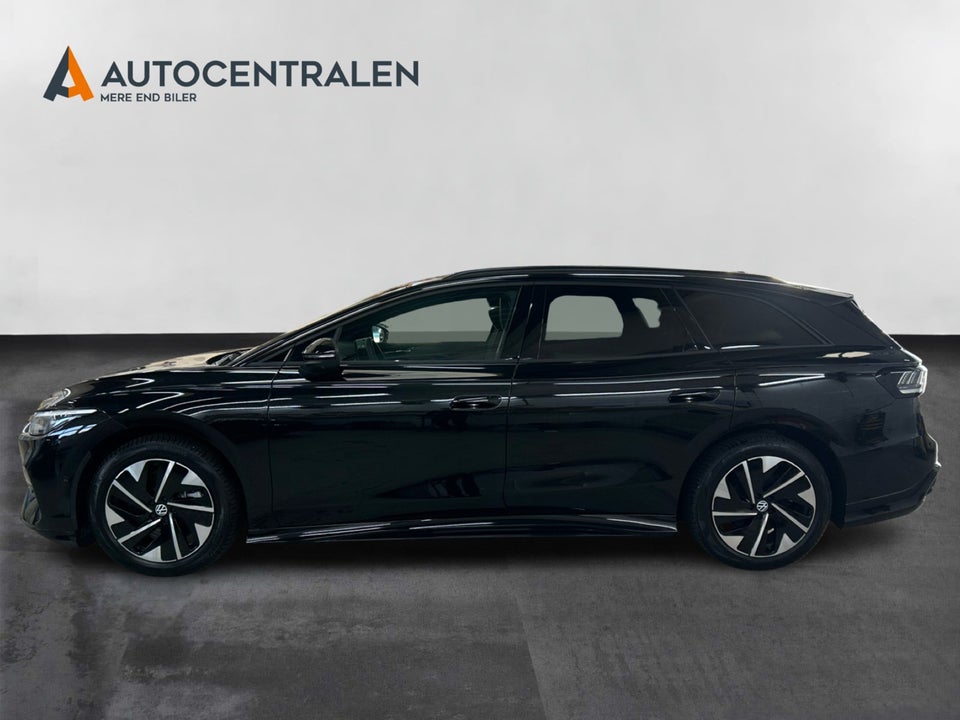 VW ID.7 86 Style S Tourer 5d