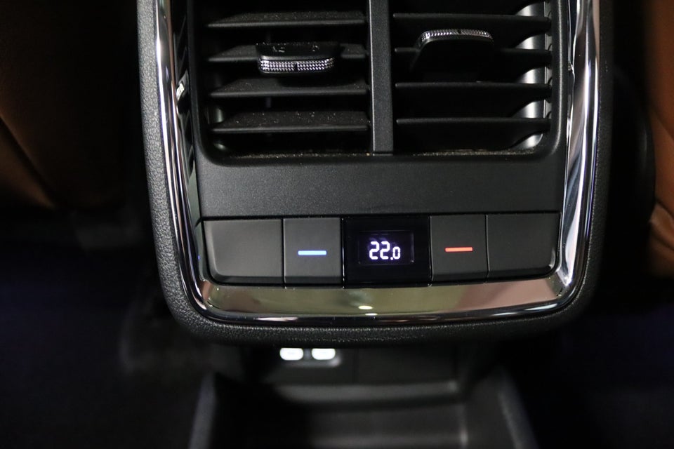 Skoda Enyaq 85 iV Suite 5d