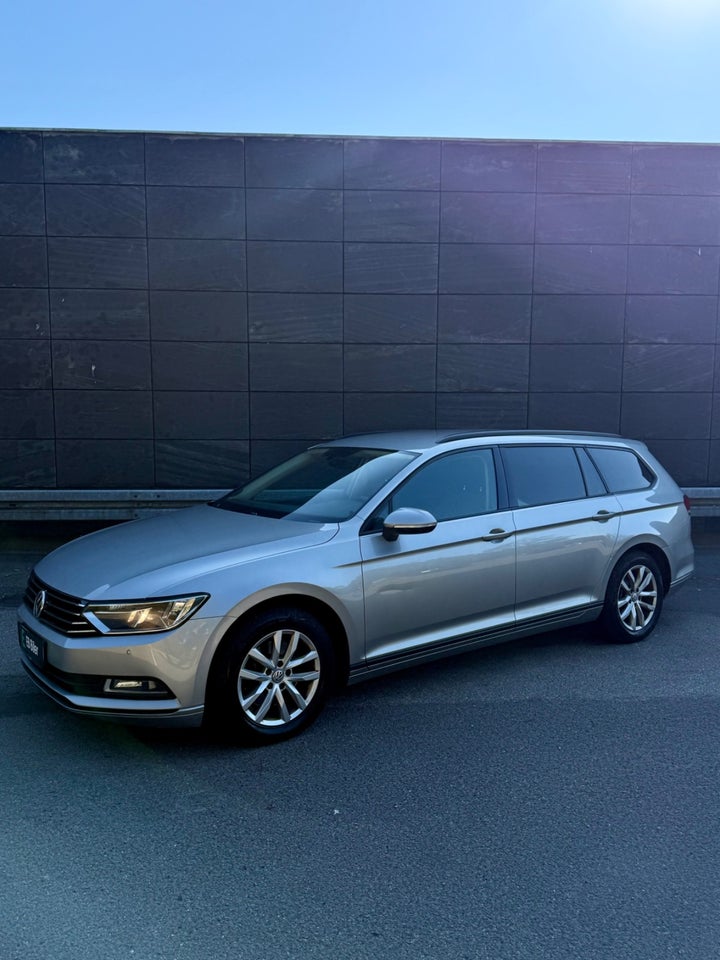 VW Passat 1,6 TDi 120 Comfortline Variant DSG 5d