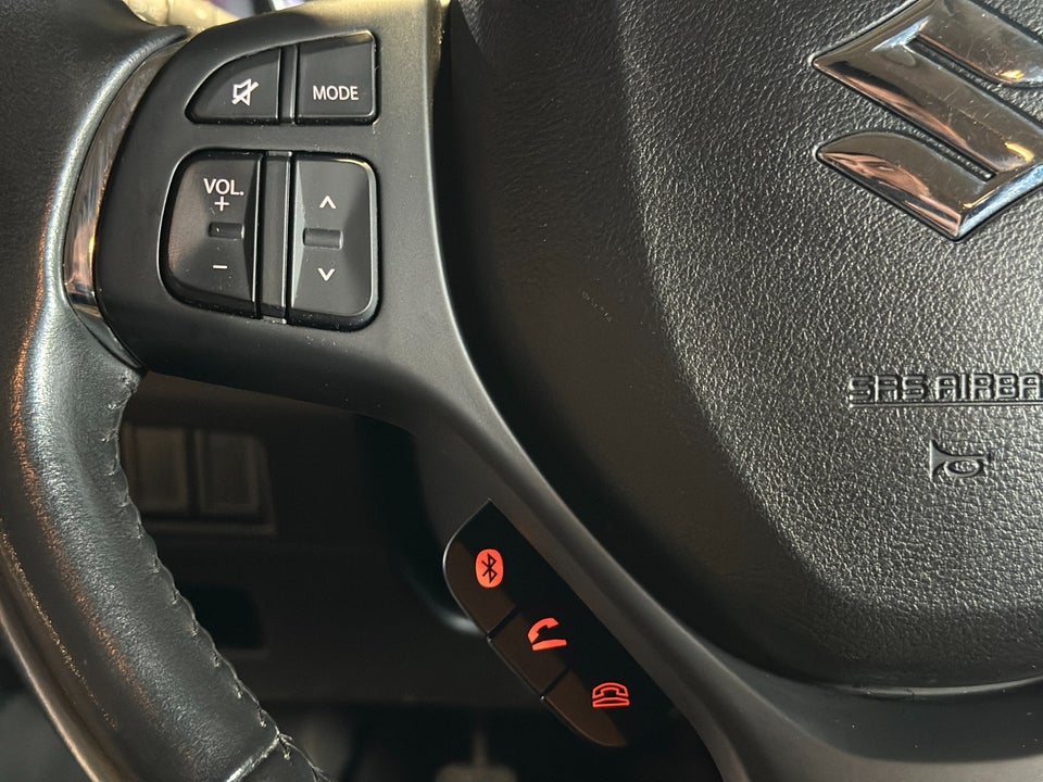 Suzuki Baleno 1,0 Boosterjet Exclusive 5d