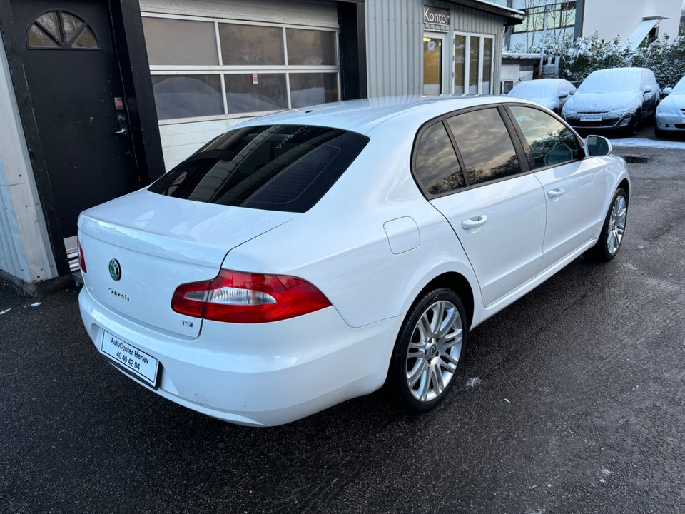 Skoda Superb 1,4 TSi 125 Comfort 5d