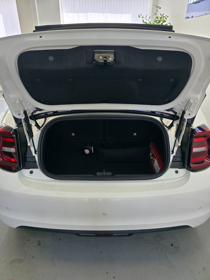 Fiat 500e 42 Icon Cabrio 2d