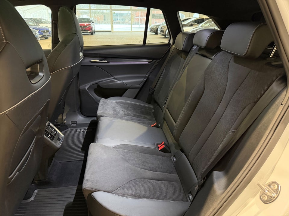 Skoda Enyaq 80 iV Sportline 5d