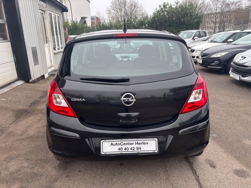 Opel Corsa 1,2 16V Enjoy 5d