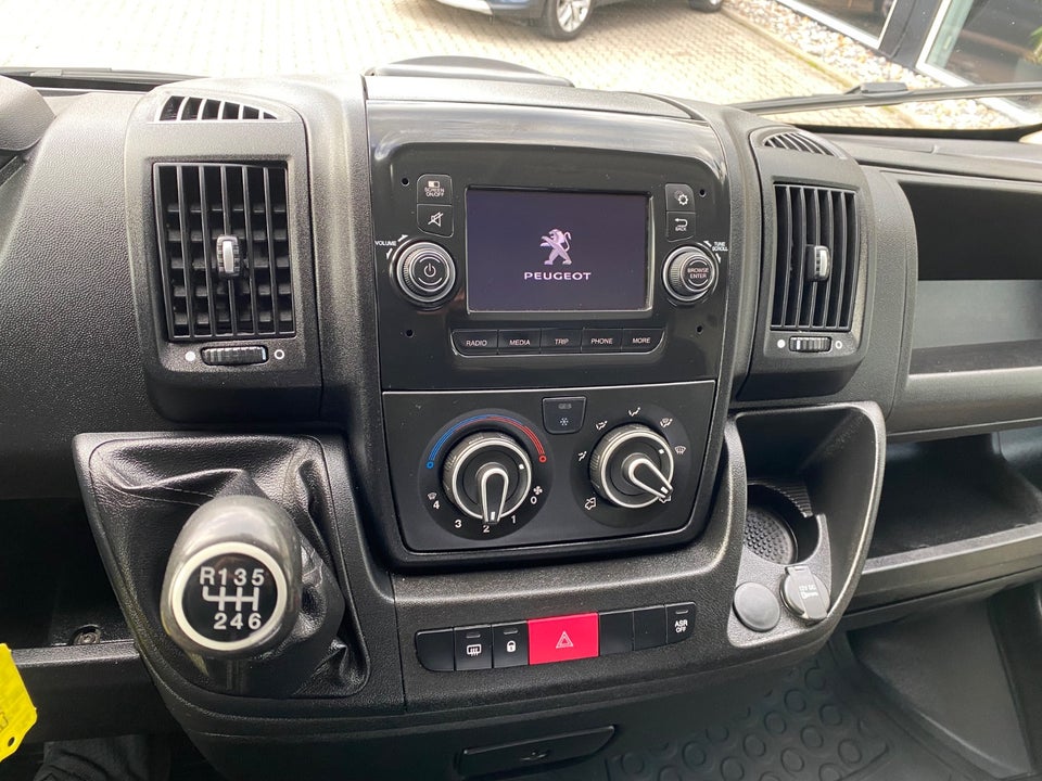 Citroën Jumper 30 2,0 BlueHDi 130 L2H2 ProffLine+ 5d