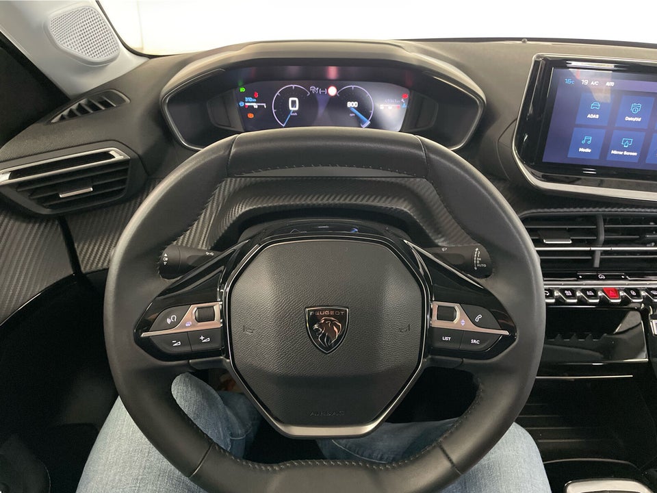 Peugeot 208 1,2 PureTech 100 Allure+ 5d