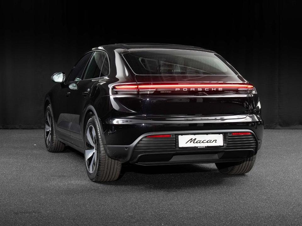 Porsche Macan 5d