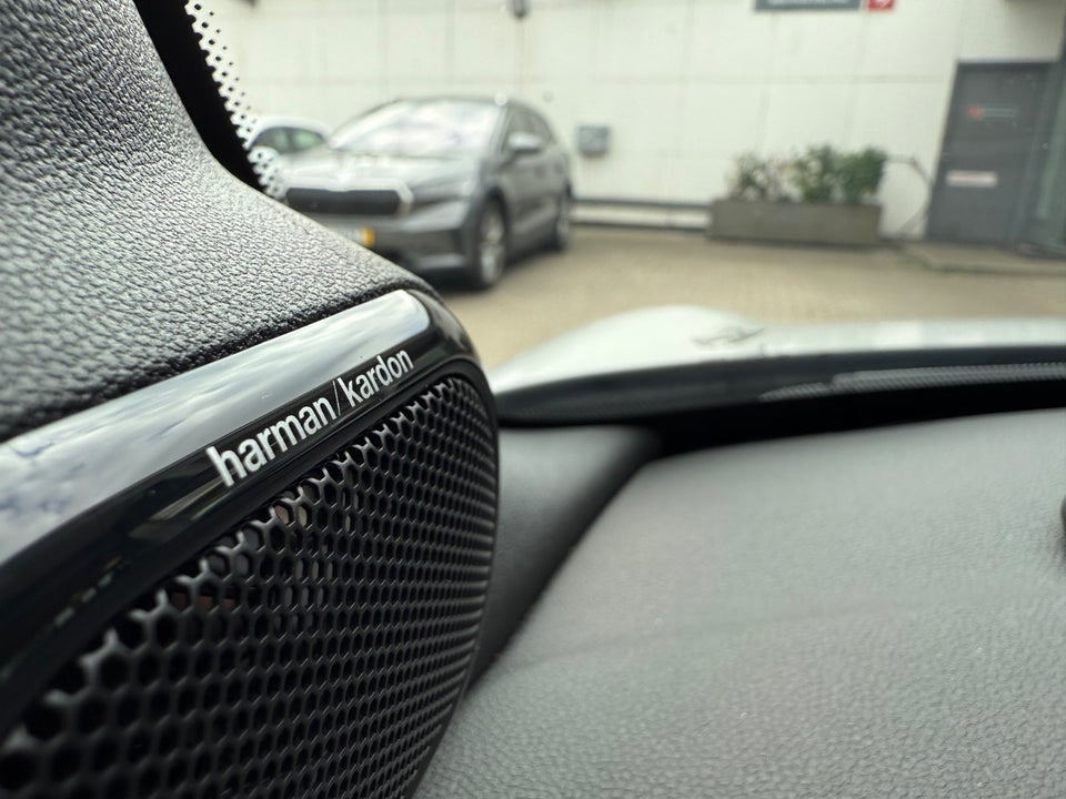 MINI Cooper SE Cabriolet 2d